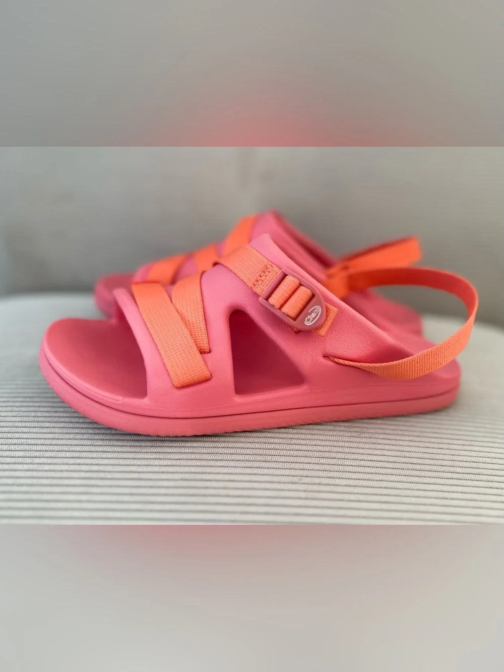 Chaco Chillos Sport Sandals - color Rose - youth 5 (women’s 6.5)